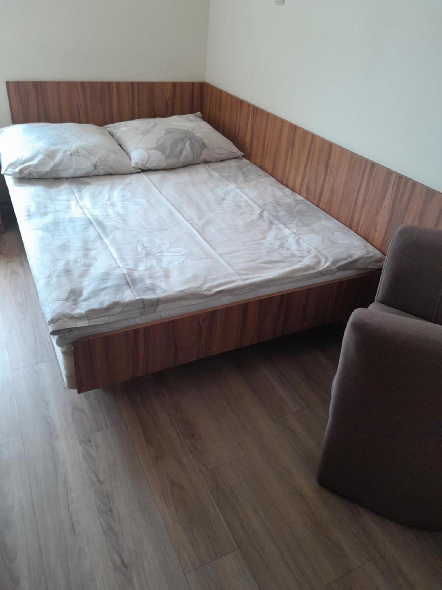 Hostel Polon Pułtusk Ngoại thất bức ảnh