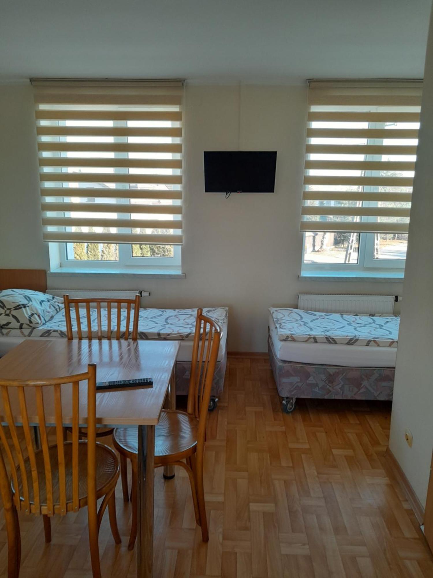 Hostel Polon Pułtusk Ngoại thất bức ảnh