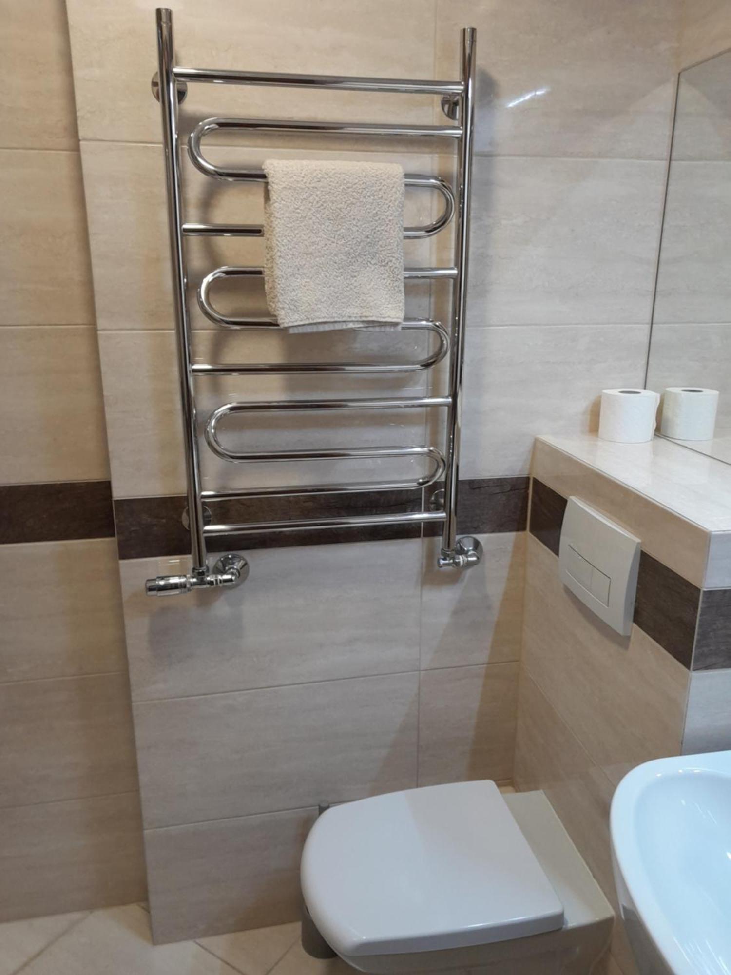 Hostel Polon Pułtusk Ngoại thất bức ảnh